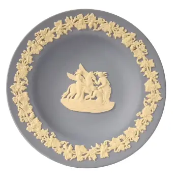 Wedgwood Blue Jasperware Grapevine Presentation Box -11cm