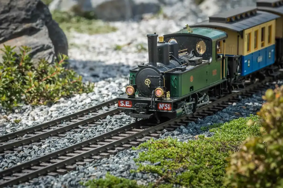 Antique Train Sets